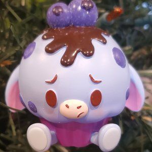 Eeyore Blueberry Muffin Disney Munchlings Sketchbook Ornament – Baked Treats